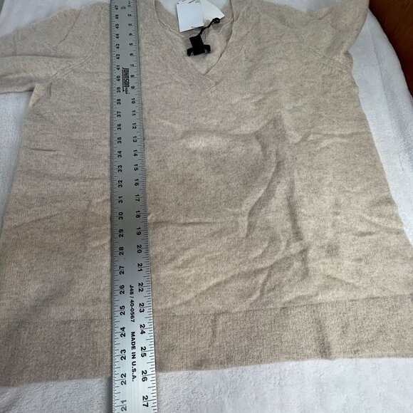 Halogen Womens V-Neck Sweater XXL Beige Oatmeal 100% Cashmere Pullover New $98 - Picture 7 of 7